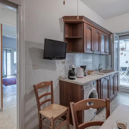 Apartamento 1 Bedroom Pet Friendly In Roma