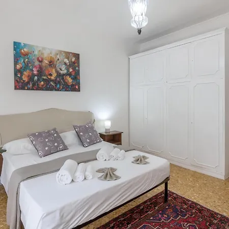 Apartamento 1 Bedroom Pet Friendly In