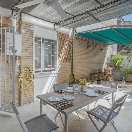 1 Bedroom Pet Friendly In Roma