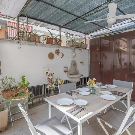 Apartamento 1 Bedroom Pet Friendly In *